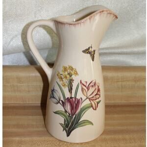 Vintage Peter Rabbit And Family Easter Pitcher/Ewer
